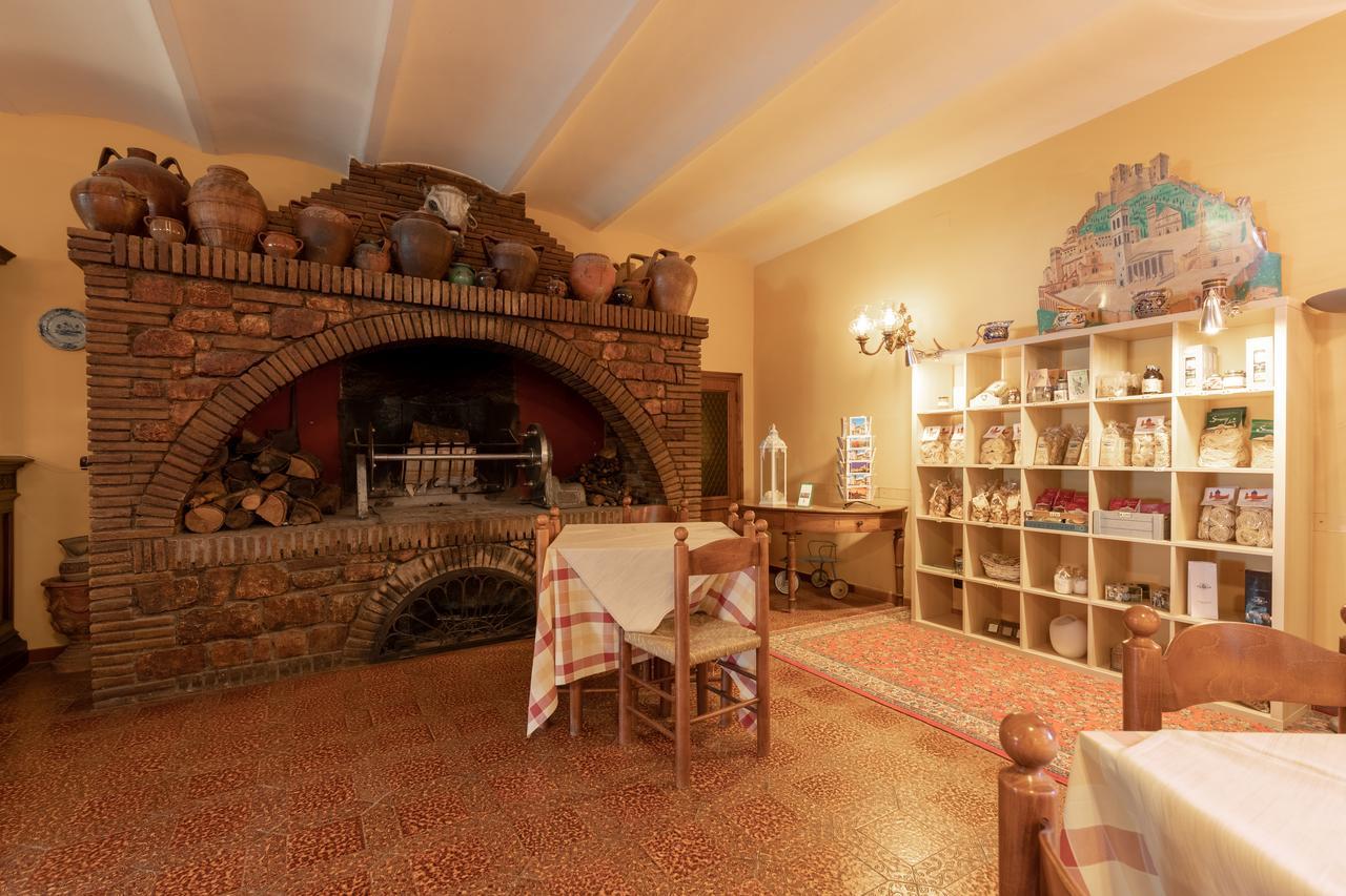 Hotel Villa Elda Ассизи Экстерьер фото